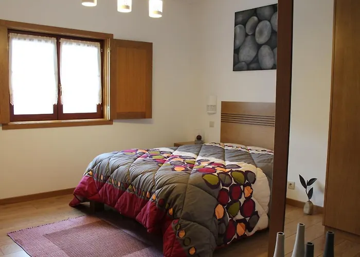 Casa de hóspedes Casa Cova Do Barro Janeiro de Cima